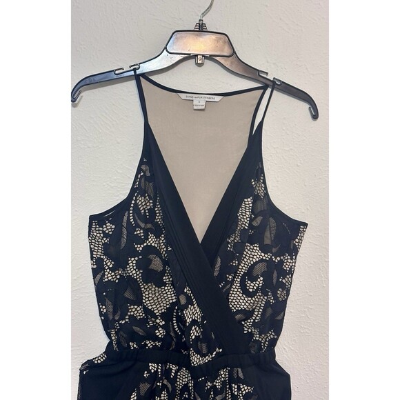 Diane von Furstenberg Size 0 Shany Lace Silk Blend Jumpsuit in Nougat and Black - Picture 4 of 16